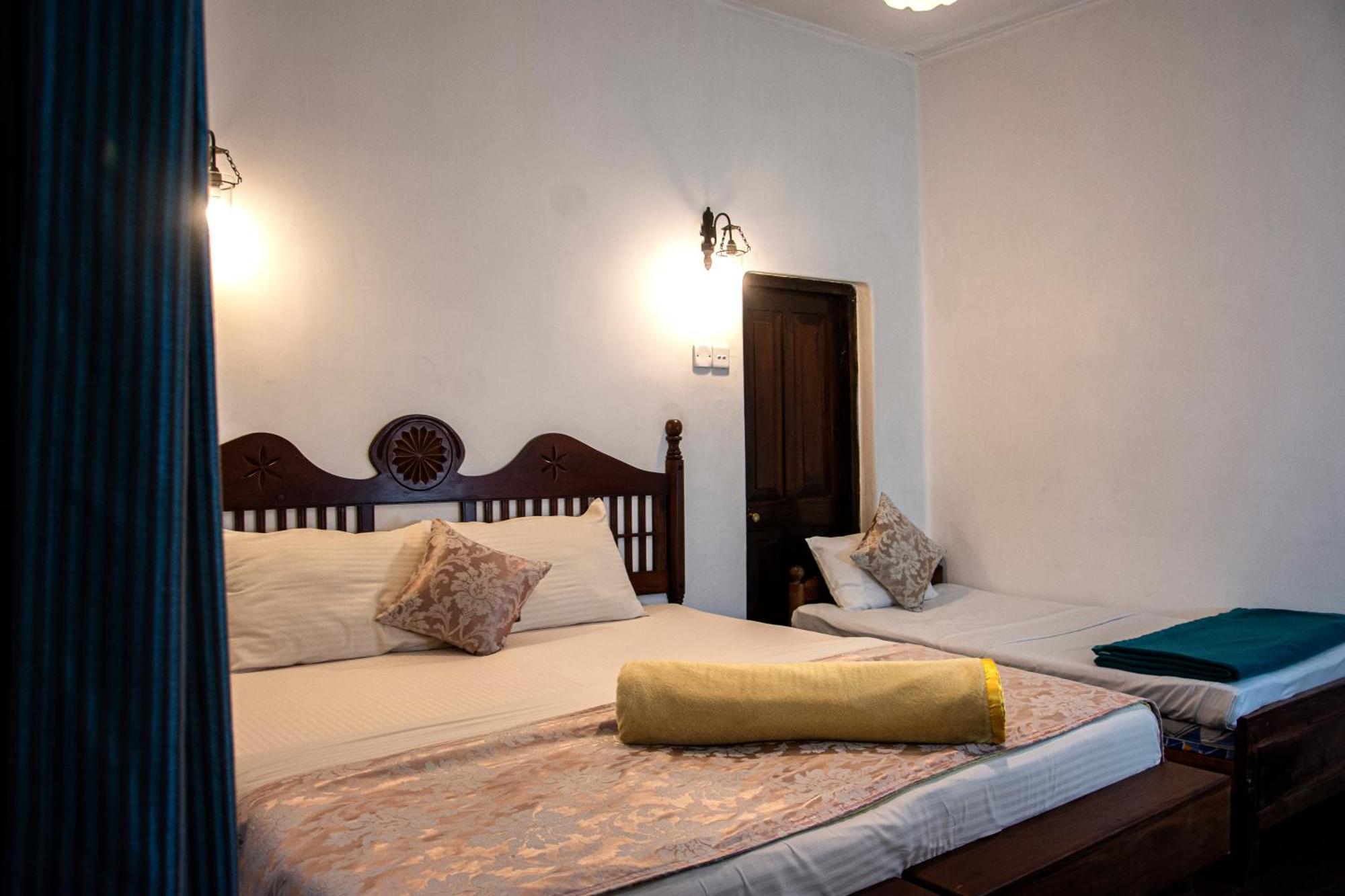 The Golf Green City Bungalow Нувара Елия Екстериор снимка