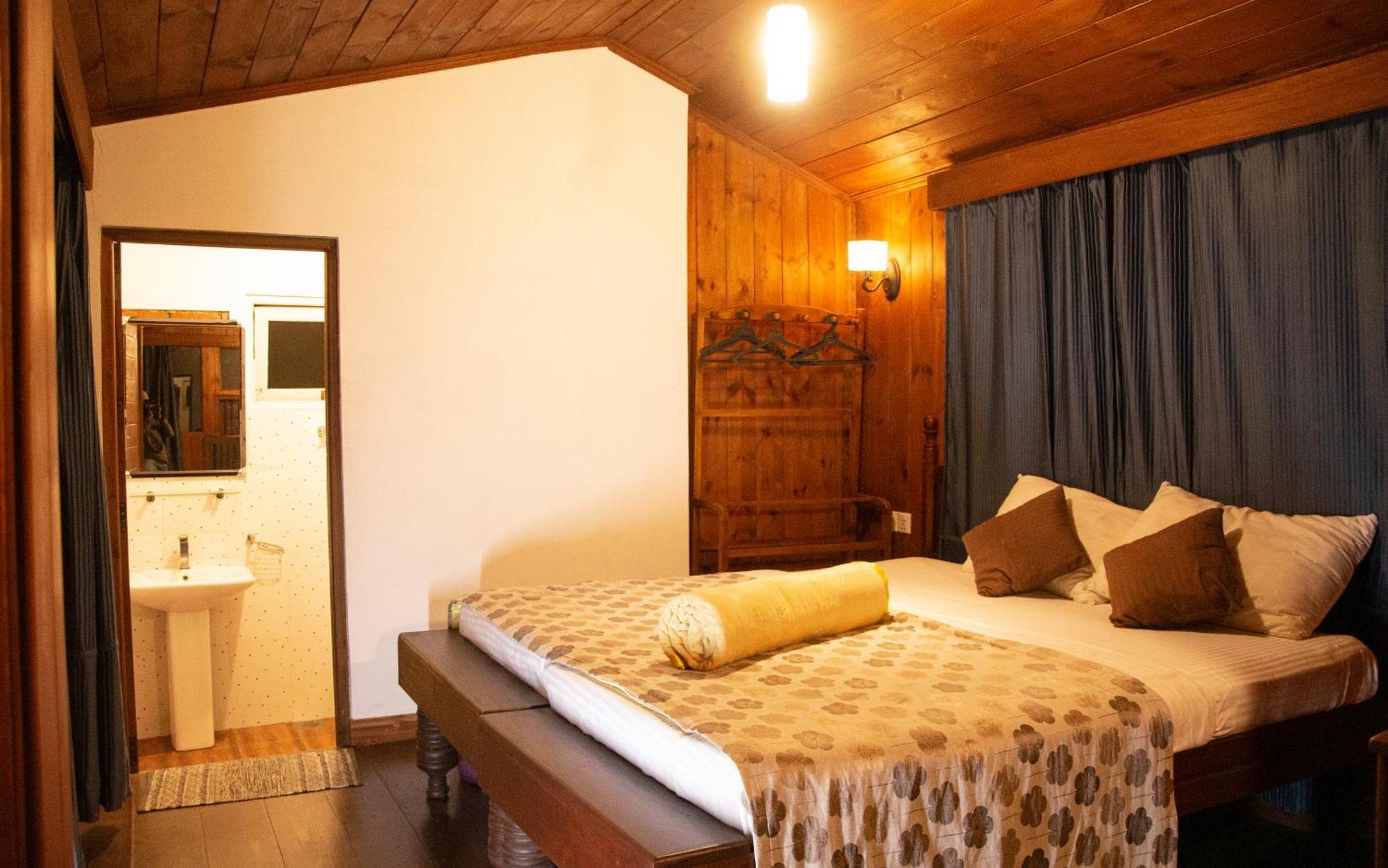 The Golf Green City Bungalow Нувара Елия Екстериор снимка